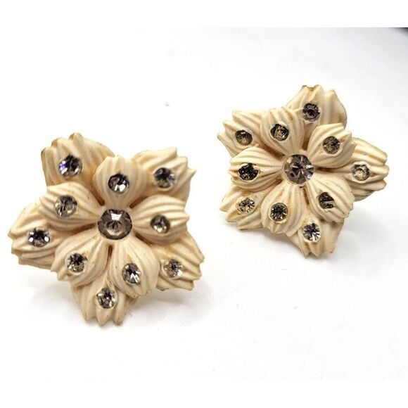 Beautiful Vintage 50s Flower Post Stud Earrings 1in - Picture 1 of 5